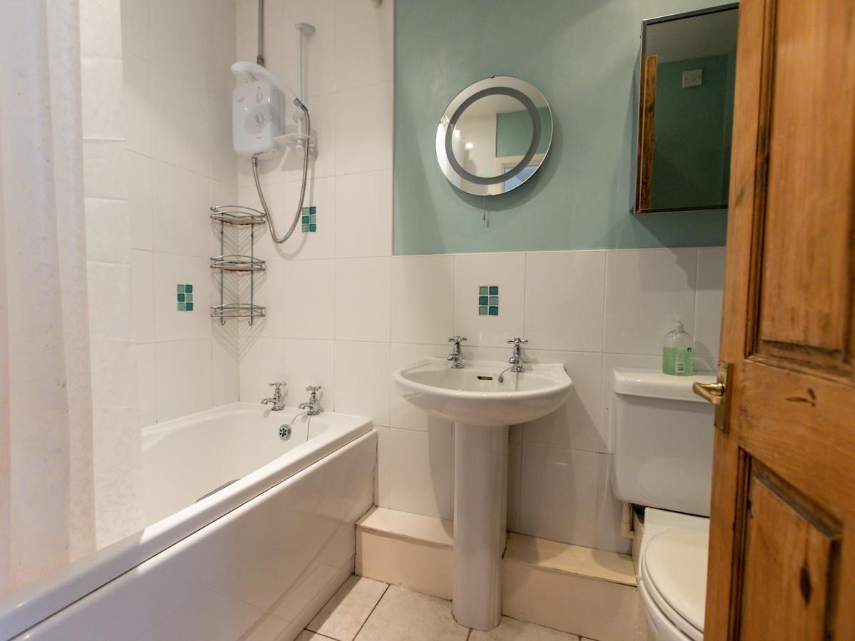 Pass The Keys Cosy Cottage With Views Over The Shropshire Hills Ludlow Exterior foto